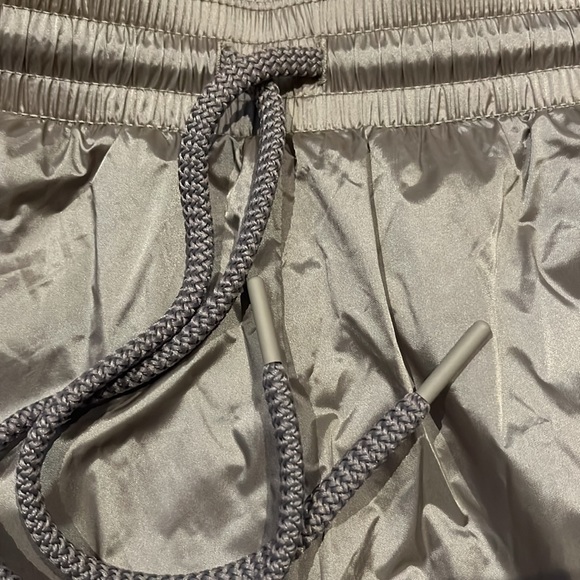 aerie metallic pocket shorts - Picture 6 of 11